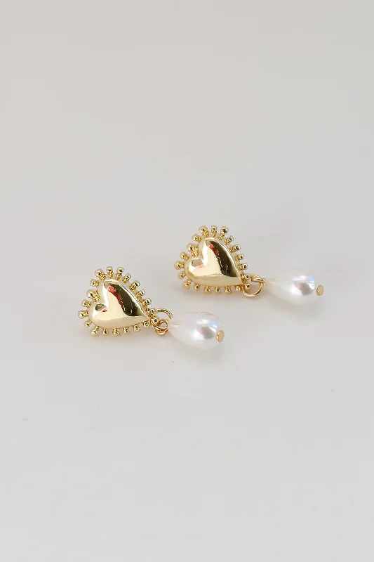 Luxury Handcrafted Jewelry For Elegant Looks Elise Gold Heart Pearl Drop Earrings
