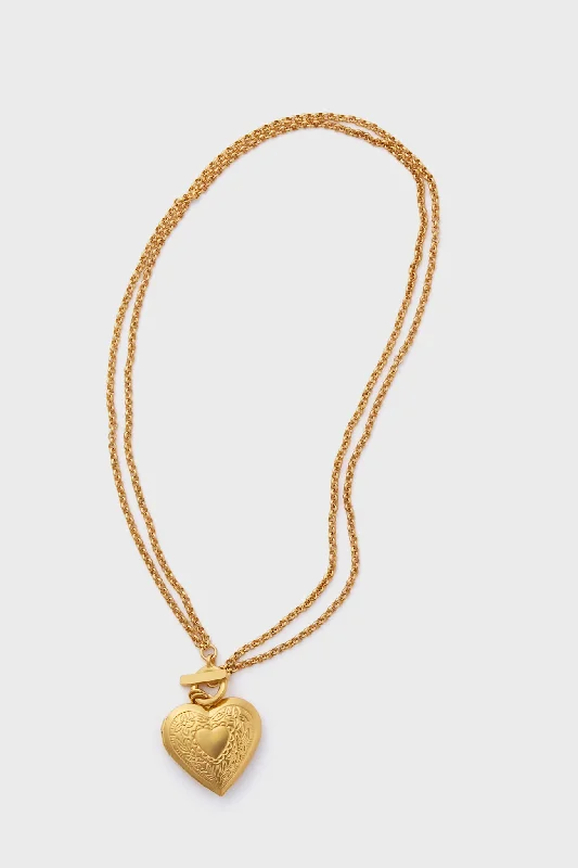 The Biggest Jewelry Sale Of The Year Is Here Gold Heart Pendant Necklace
