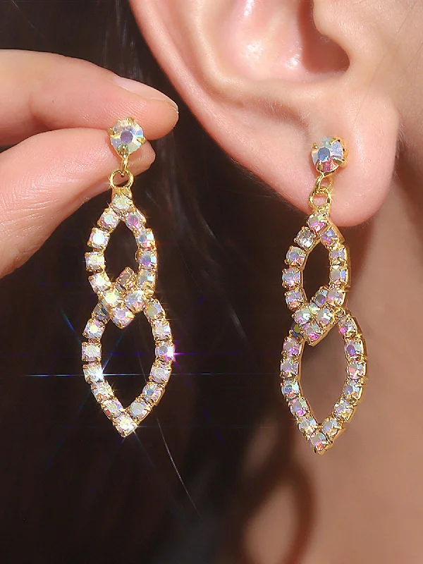 Don't Miss Out On Jaw-Dropping Jewelry Discounts Simple Chic Geometric Hollow Rhinestone Stud Earrings