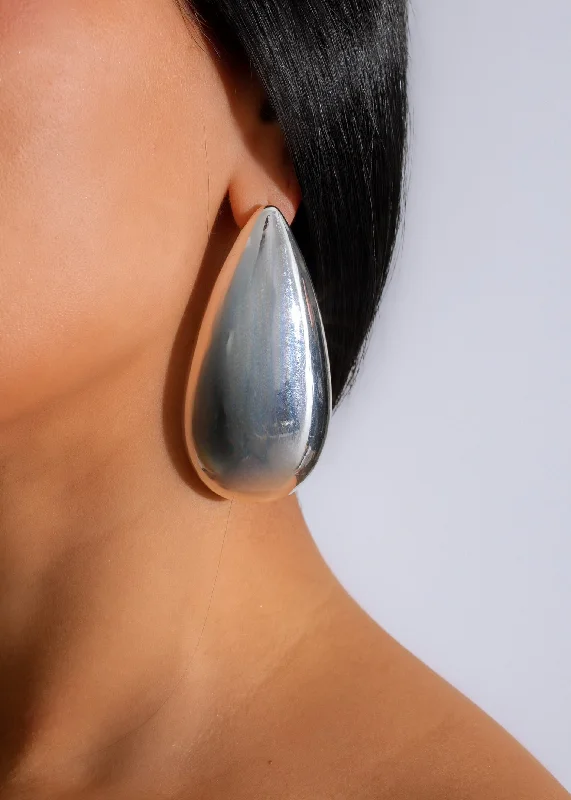 Don't Miss These Dazzling Jewelry Discounts The New Classics Earrings Silver