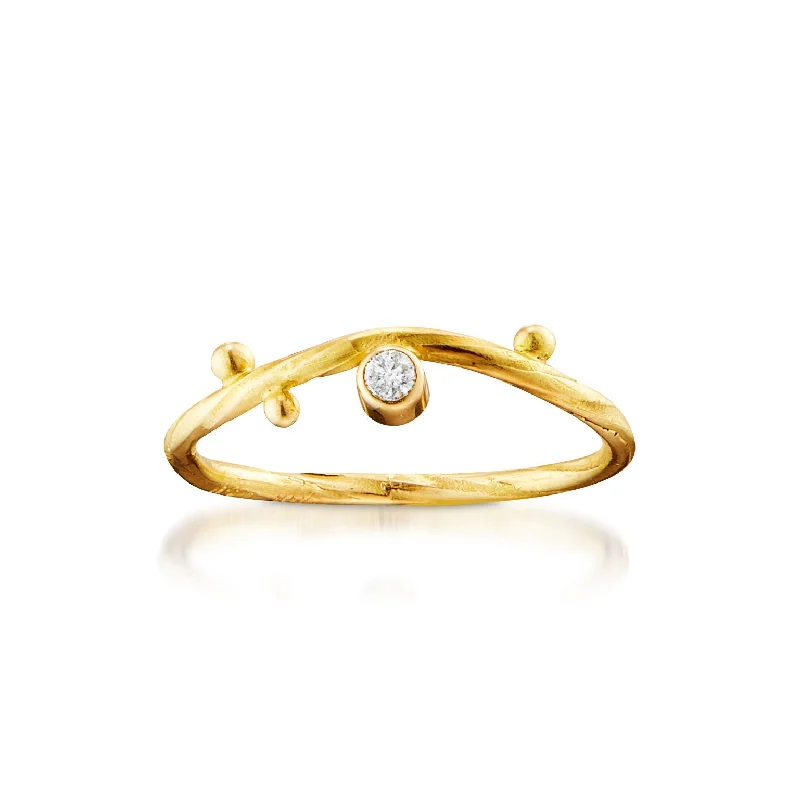 Discounted Luxury Jewelry – Shine Without The Splurge Seafire 18K Gold Ring w. Diamond, 0.04 ct Discounted Luxury Jewelry – Shine Without The Splurge Seafire 18K Gold Ring w. Diamond, 0.04 ct