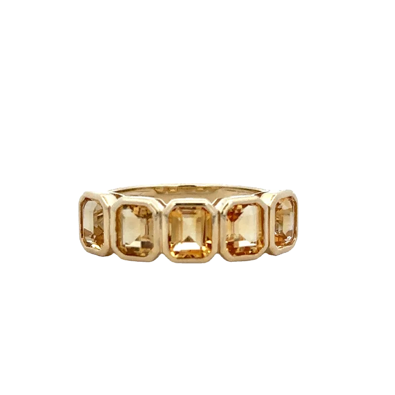 Jewelry Clearance – Final Chance To Save Big Bezel Set Citrine Band in Yellow Gold