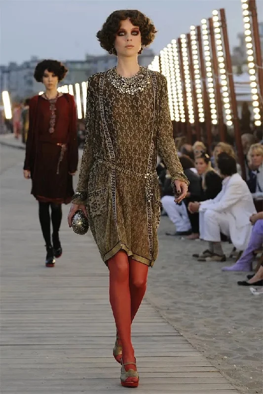 Flash Sale On Stunning Jewelry – Don't Miss Out Broche Chanel Resort 2010
