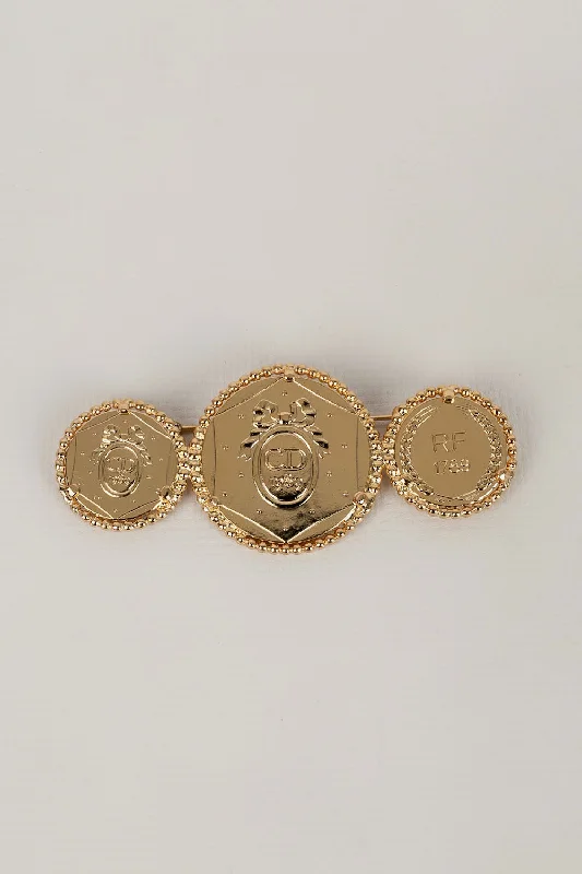 Seasonal Jewelry Deals – Elevate Your Style Broche dorée Dior