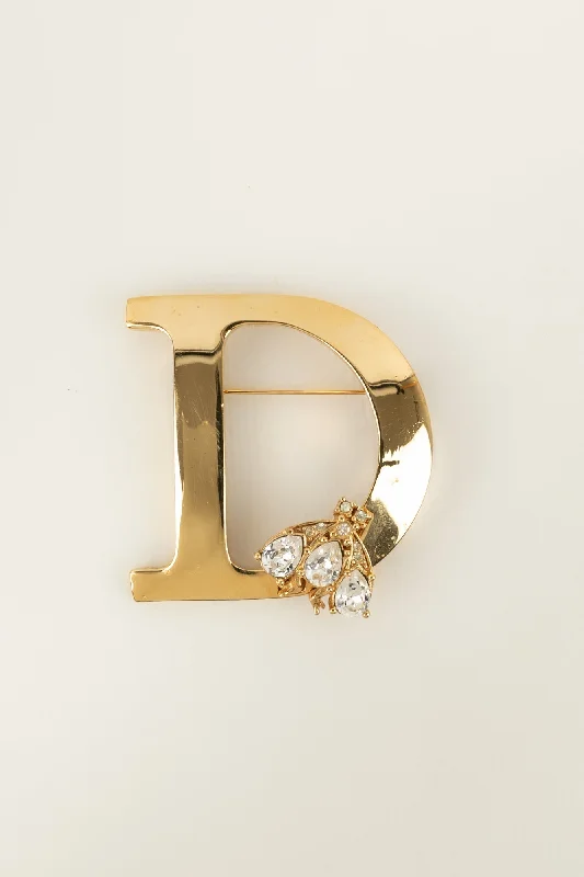 Premium Jewelry Now Available At Special Discounts Broche dorée Dior