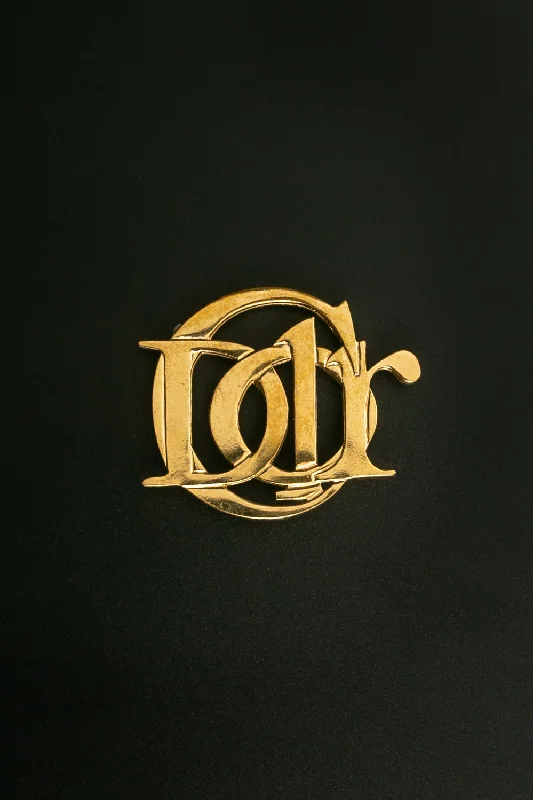 Elegant Jewelry, Exclusive Prices – Shop Now Broche en métal doré Christian Dior