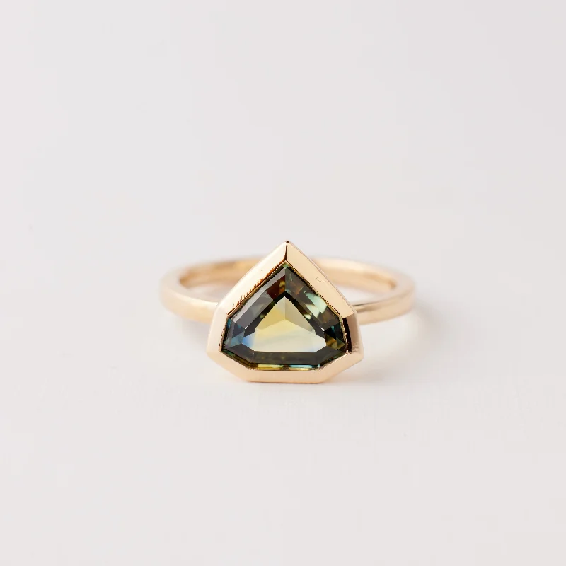 Get Ready To Sparkle – Special Jewelry Discounts Caledonia Ring - 2.19 Carat Green Yellow Shield Parti Sapphire Get Ready To Sparkle – Special Jewelry Discounts Caledonia Ring - 2.19 Carat Green Yellow Shield Parti Sapphire