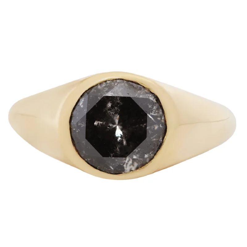 Sparkle In Style With Our Best Jewelry Deals Charcoal Diamond Signet Ring