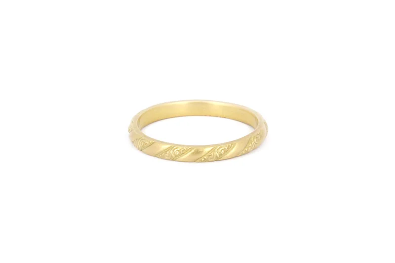 Classic And Modern Jewelry Styles On Sale Amelié 18K Gold Ring