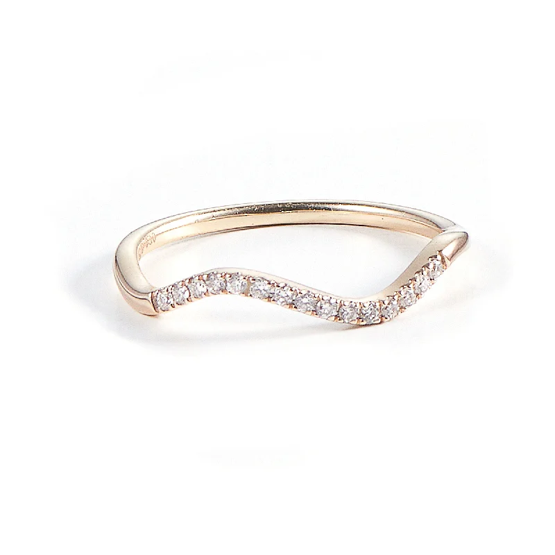 Breathtaking Jewelry At Limited-Time Savings LEA 14K Gold Ring w. Diamonds