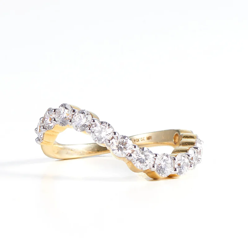 Best Jewelry Sale – Shop Exclusive Designs Now NOOR 14K Gold Ring w. Diamonds