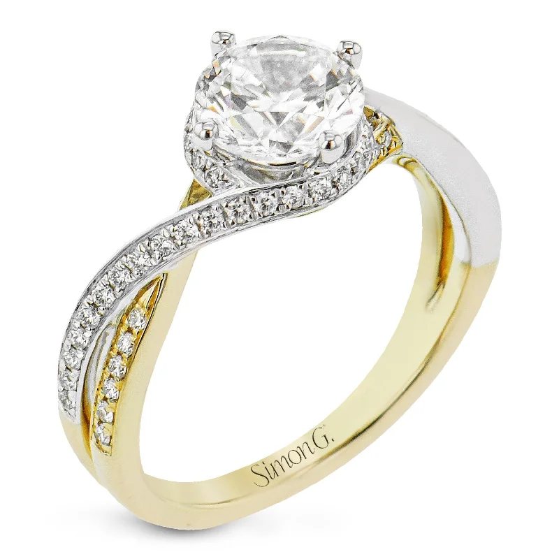 Elevate Your Outfit With Discounted Statement Jewelry Round-cut Engagement Ring in 18k Gold with Diamonds Elevate Your Outfit With Discounted Statement Jewelry Round-cut Engagement Ring in 18k Gold with Diamonds
