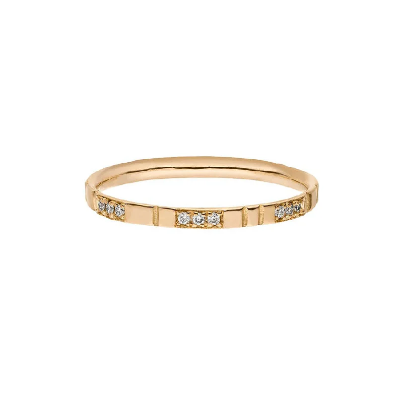 Make Every Moment Shine – Jewelry Discounts Available Lovelines Chapters Wedding 18K Gold Ring w. Diamonds Make Every Moment Shine – Jewelry Discounts Available Lovelines Chapters Wedding 18K Gold Ring w. Diamonds