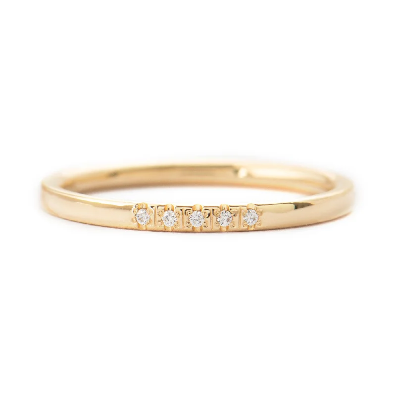 Unbeatable Offers On Luxury And Everyday Jewelry Five Diamonds Wedding Ring