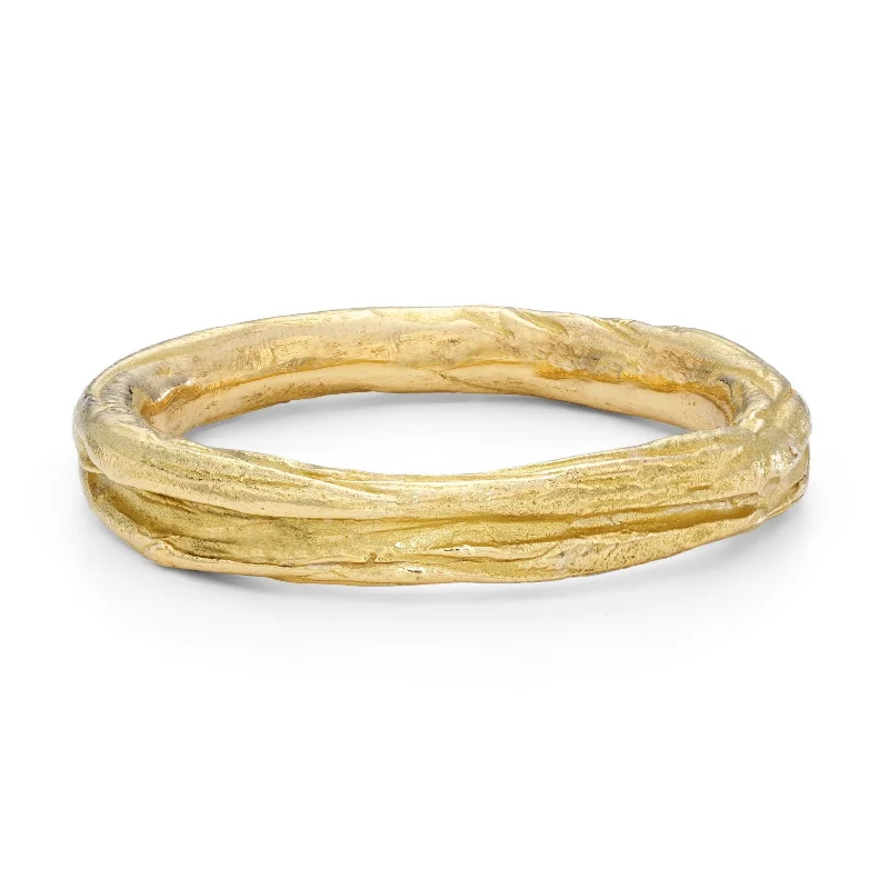 Premium Jewelry At Special Low Prices For A Limited Time Ripple Fine Ring 18ct Gold Premium Jewelry At Special Low Prices For A Limited Time Ripple Fine Ring 18ct Gold