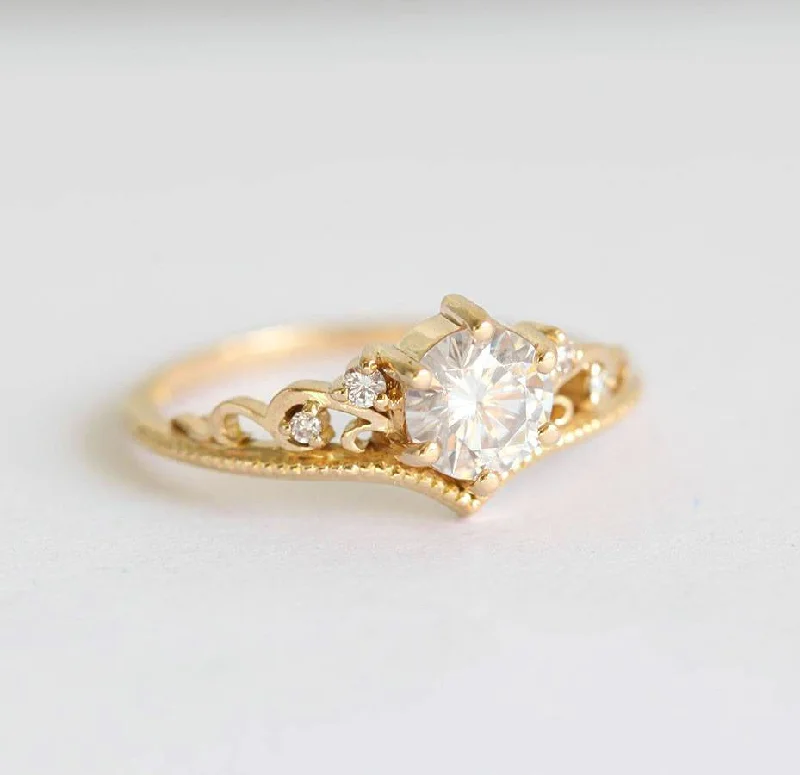 Personalized Jewelry At Special Discount Rates Bella Round Moissanite & Diamond Ring Personalized Jewelry At Special Discount Rates Bella Round Moissanite & Diamond Ring