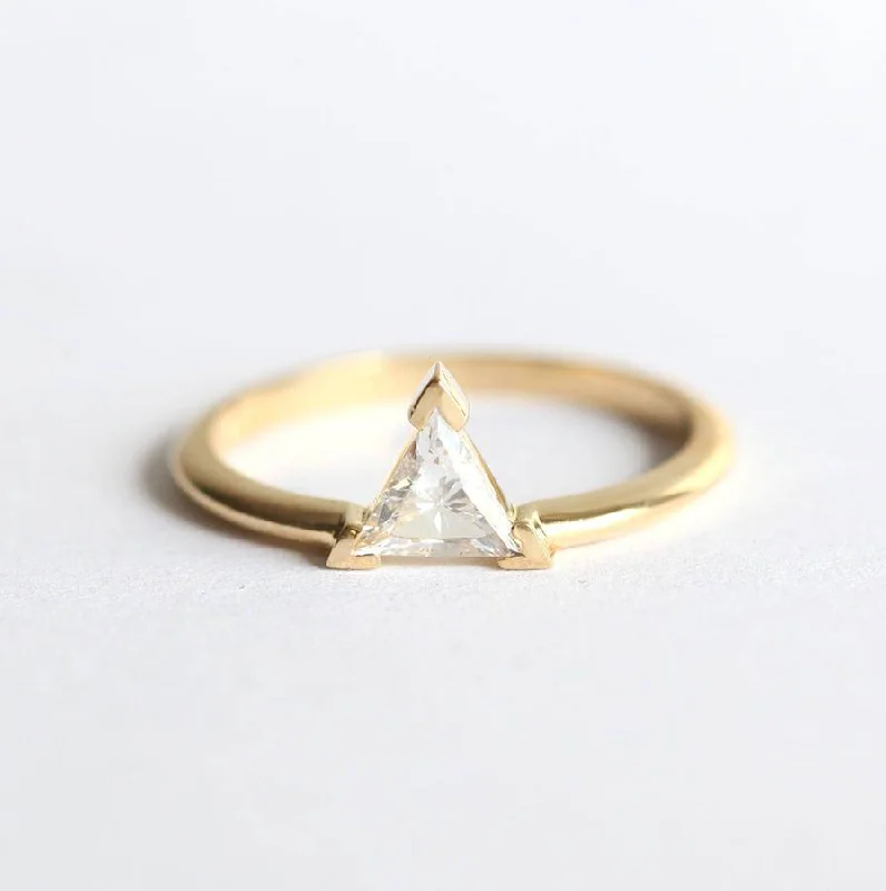 Shop Dazzling Jewelry At The Best Prices Triangle Cut Diamond Solitaire Engagement Ring Shop Dazzling Jewelry At The Best Prices Triangle Cut Diamond Solitaire Engagement Ring