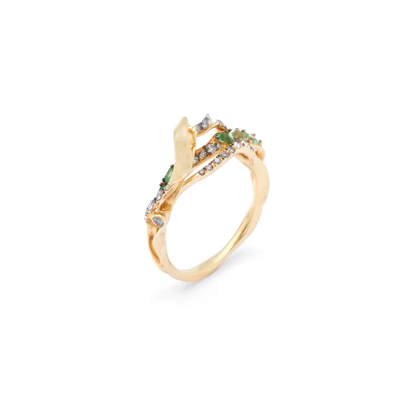 Bold And Beautiful Jewelry Now At Irresistible Prices Exhale Stackable 18K Gold Ring w. Tsavorites Bold And Beautiful Jewelry Now At Irresistible Prices Exhale Stackable 18K Gold Ring w. Tsavorites