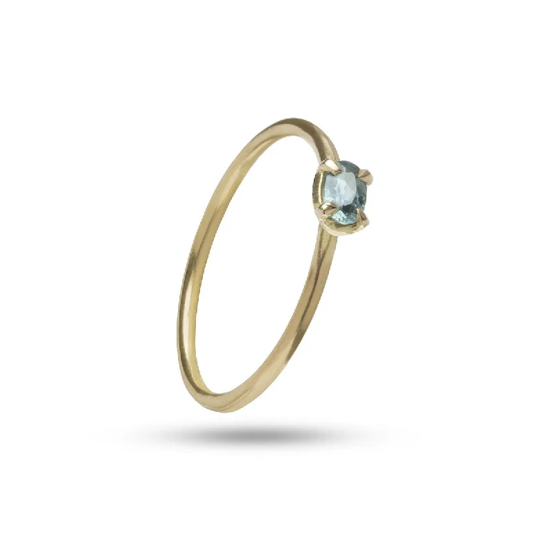 Don't Miss These Dazzling Jewelry Discounts Delicate Blue 18K Gold Ring w. Sapphire