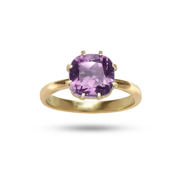 Make Your Outfit Shine With Discounted Jewelry Square Purple 18K Gold Ring w. Amethyst