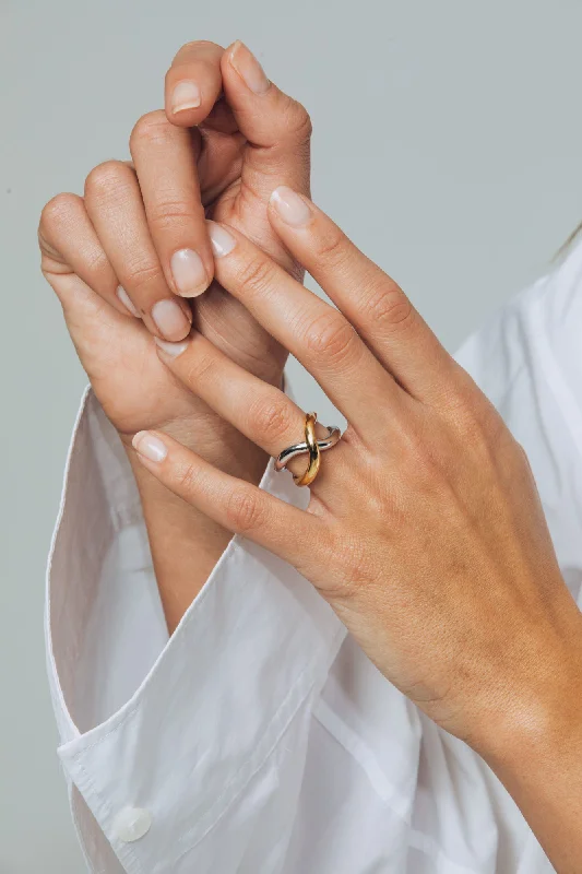 Premium Diamond Jewelry For Unforgettable Moments Thorn Double Mix Silver & Gold Ring Premium Diamond Jewelry For Unforgettable Moments Thorn Double Mix Silver & Gold Ring