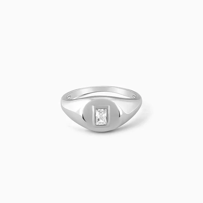 Trendy Minimalist Jewelry For Everyday Wear Silver Bezel Signet Ring
