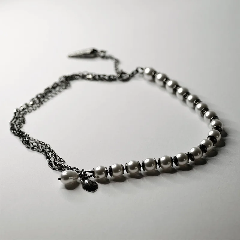 Unmissable Jewelry Discounts – Elevate Your Look For Less Pearls & Chains necklace - final sale Unmissable Jewelry Discounts – Elevate Your Look For Less Pearls & Chains necklace - final sale