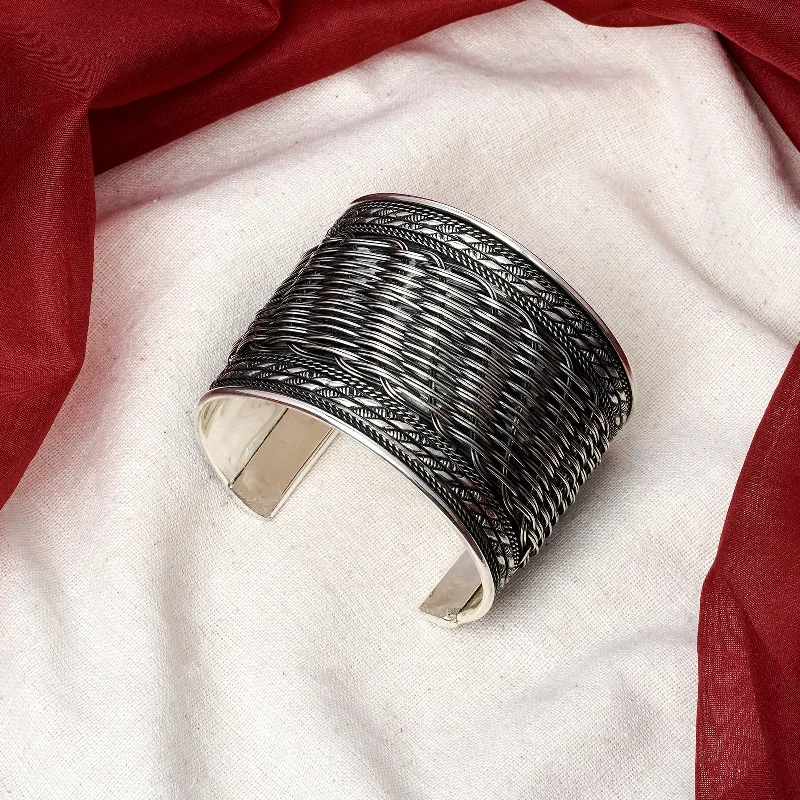 Personalized Jewelry At Special Discount Rates Teejh Charulata Silver Oxidised Cuff Bracelet Personalized Jewelry At Special Discount Rates Teejh Charulata Silver Oxidised Cuff Bracelet