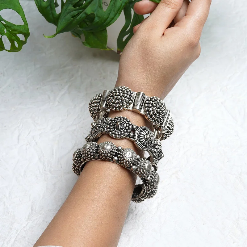 Luxury Jewelry Sale – Elegant Styles At Unbeatable Prices Teejh Rushali Stacked Bracelet Set Luxury Jewelry Sale – Elegant Styles At Unbeatable Prices Teejh Rushali Stacked Bracelet Set
