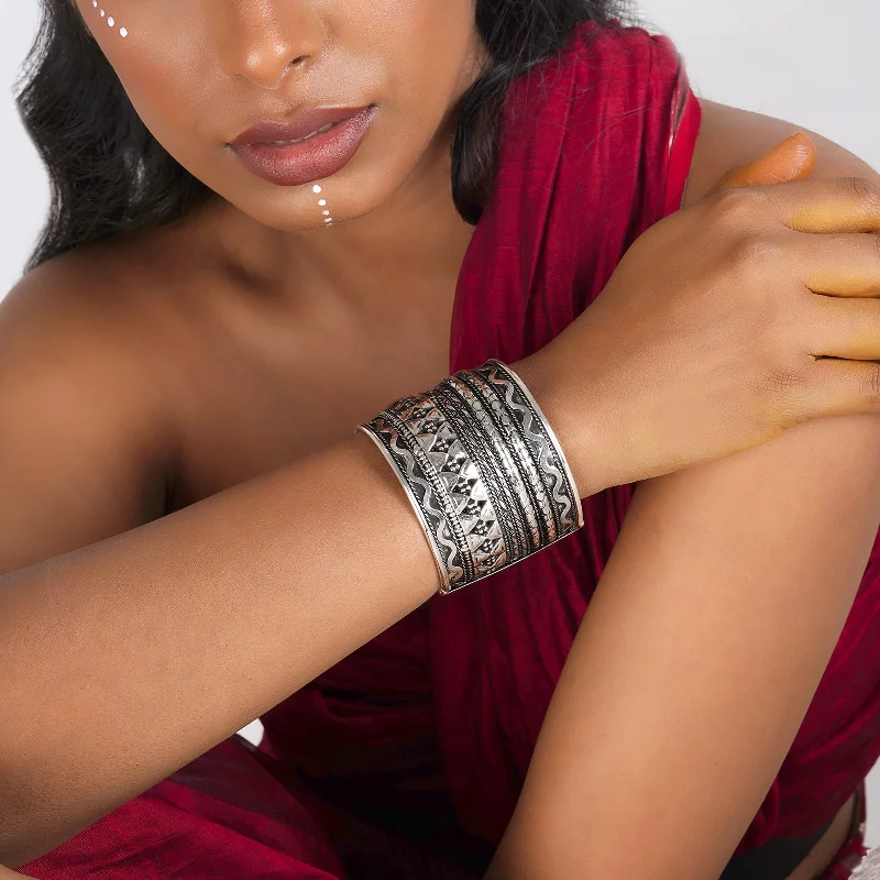 Trending Jewelry Now At Unbeatable Prices Teejh Sadhana Silver Oxidised Cuff Bracelet Trending Jewelry Now At Unbeatable Prices Teejh Sadhana Silver Oxidised Cuff Bracelet