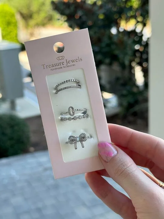 Exclusive Jewelry Offers – Shine For Less Princess Silver Ring Set by Treasure Jewels Exclusive Jewelry Offers – Shine For Less Princess Silver Ring Set by Treasure Jewels