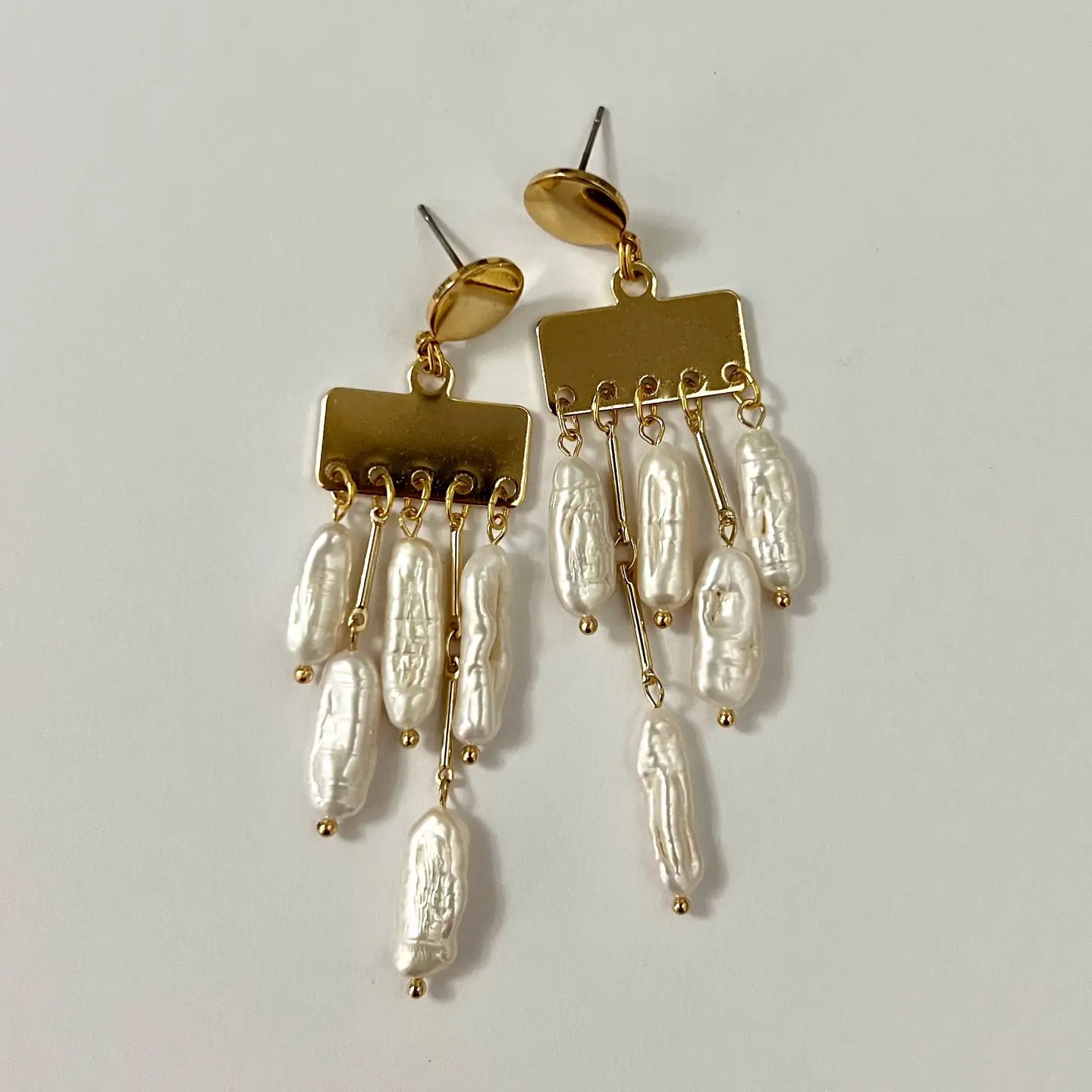 Bohemian-Inspired Jewelry For Free-Spirited Fashion TL JSFS Pearl Chandelier Earring Bohemian-Inspired Jewelry For Free-Spirited Fashion TL JSFS Pearl Chandelier Earring